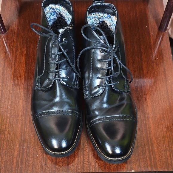 Classic Black Leather Men's Shoes - Picture 1 of 7